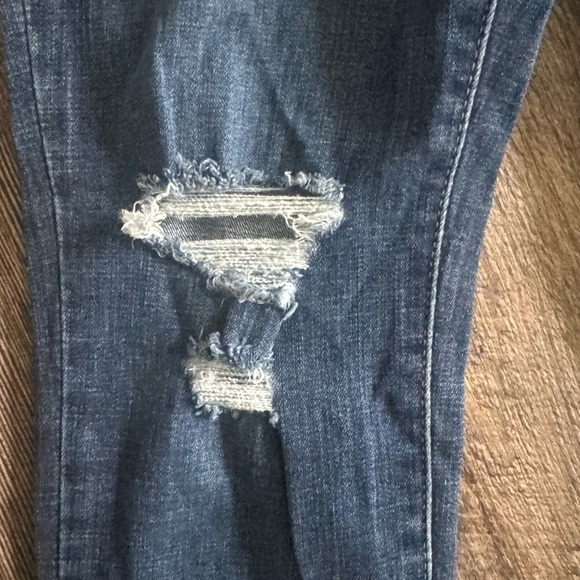 Levi's 721 High Rise Skinny Jeans Womens 29 X 30 Medium Blue Denim Distressed 8 - Picture 4 of 8